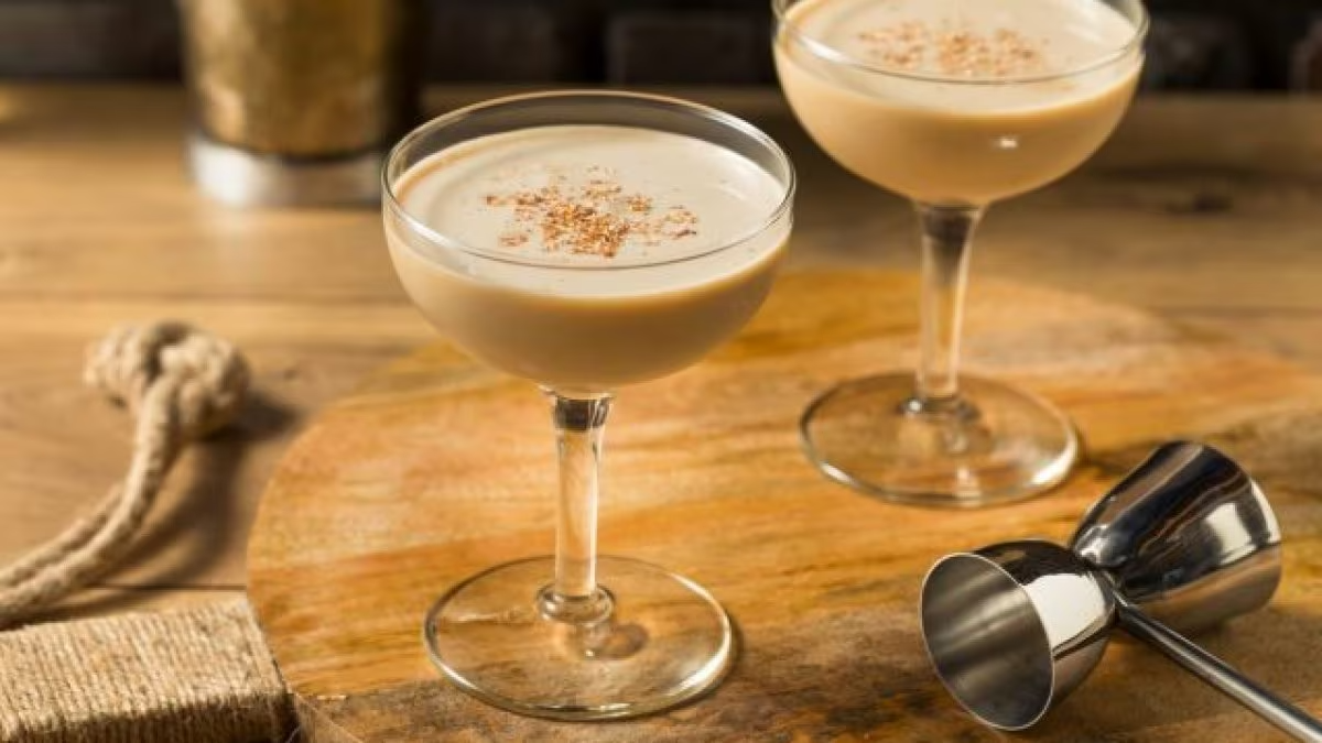 Alexânder 10 Alexander cocktail