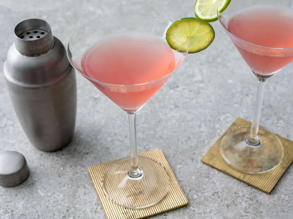 Cosmopolitan 10 cosmopolitan cocktail
